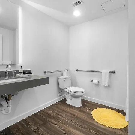 Holly House Apartment Austin Room photo