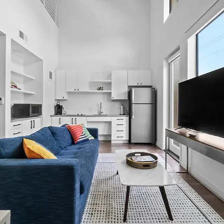 Holly House Apartment Austin Room photo