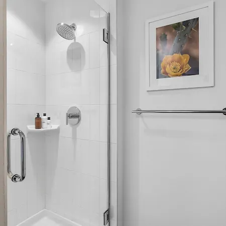 Holly House Apartment Austin Room photo