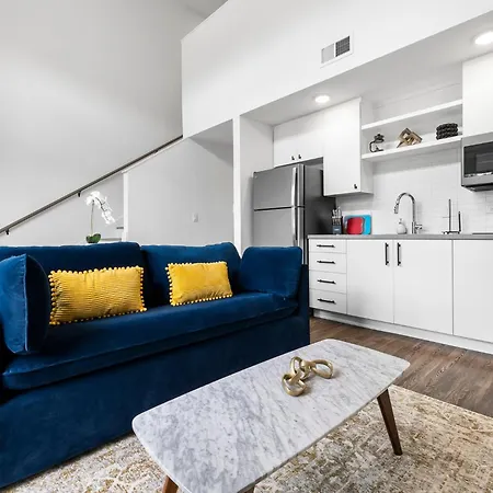 Holly House Apartment Austin Room photo