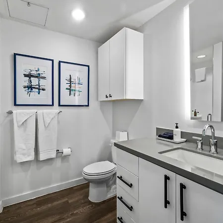 Holly House Apartment Austin Room photo