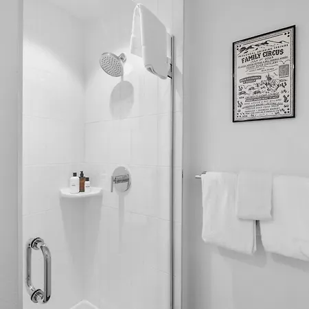 Holly House Apartment Austin Room photo