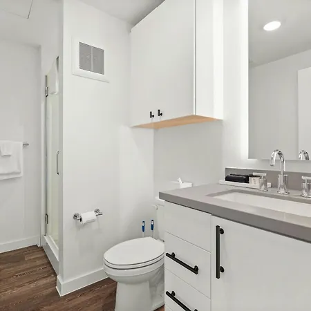 Holly House Apartment Austin Room photo