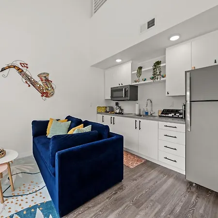 Holly House Apartment Austin Exterior photo